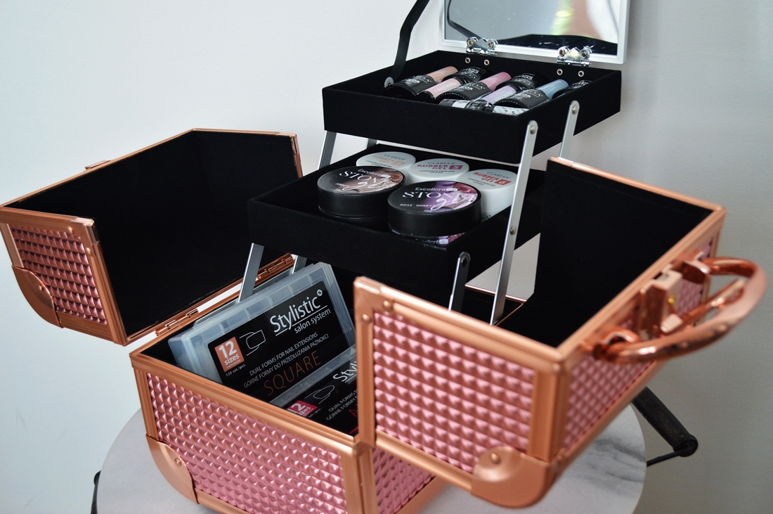 kuferek do paznokci puderek.com.pl